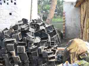 empty-car-battery-casings-india-photo-by-blacksmith-institute-sml